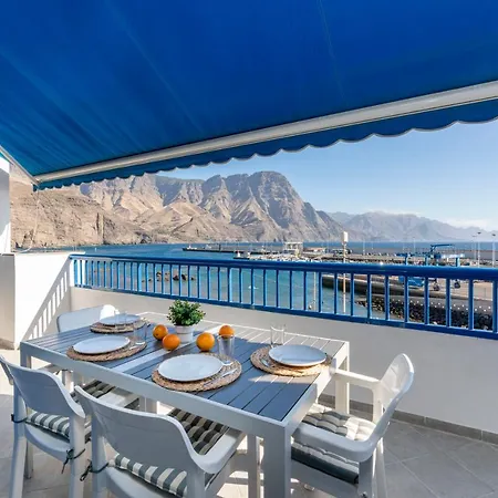 White&blue House